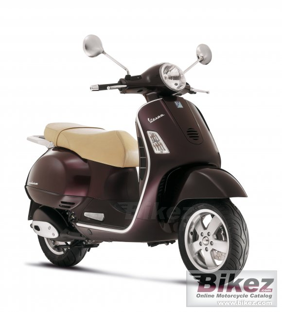 2006 Vespa Granturismo 200 L photo